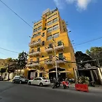 Madam Laylas Studio 405 In Mar Mikhael